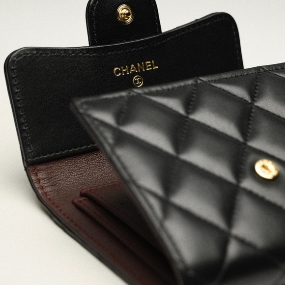 CHANEL Small Wallet in Black Caviar Leather NIB - Picture 9 of 9